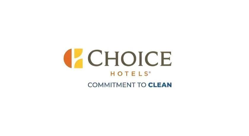 Quality Inn & Suites Near Panama City Beach Exterior foto
